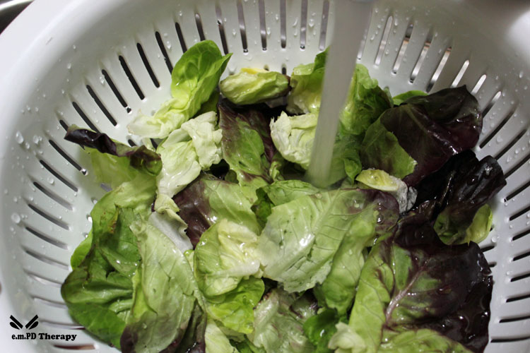 Wash Your Lettuce!